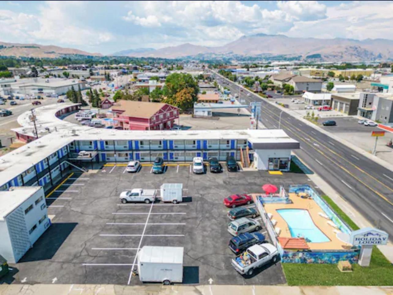 Holiday Lodge Wenatchee Exterior photo
